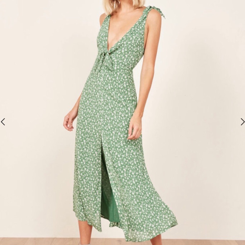 Harper dress from reformation in daisies